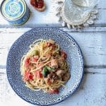 Pasta puttanesca met tonijn