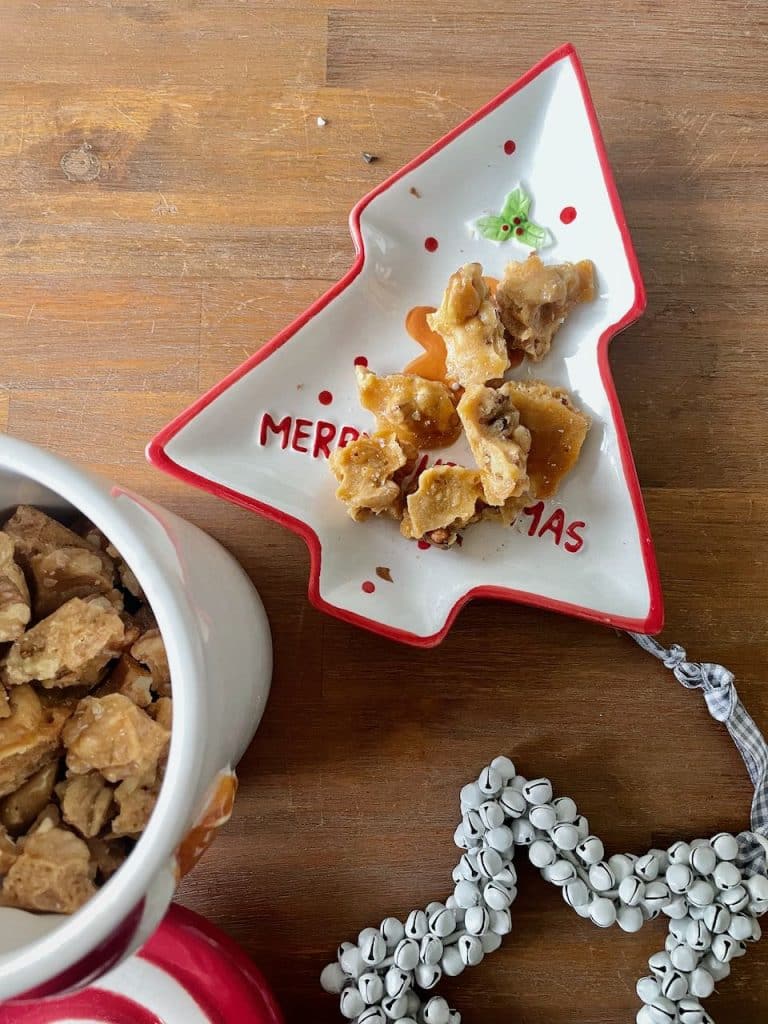 Walnut brittle