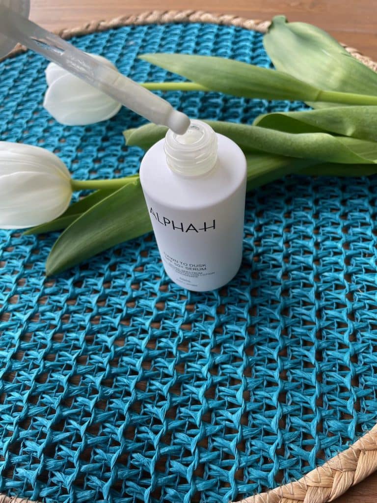 Dawn to dusk serum