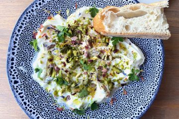 Labneh met pistache