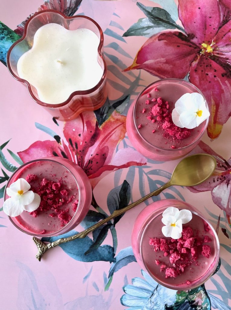frambozen mousse met ruby chocolade
