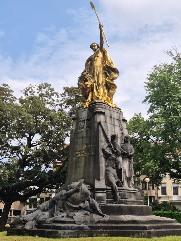 monument 1302