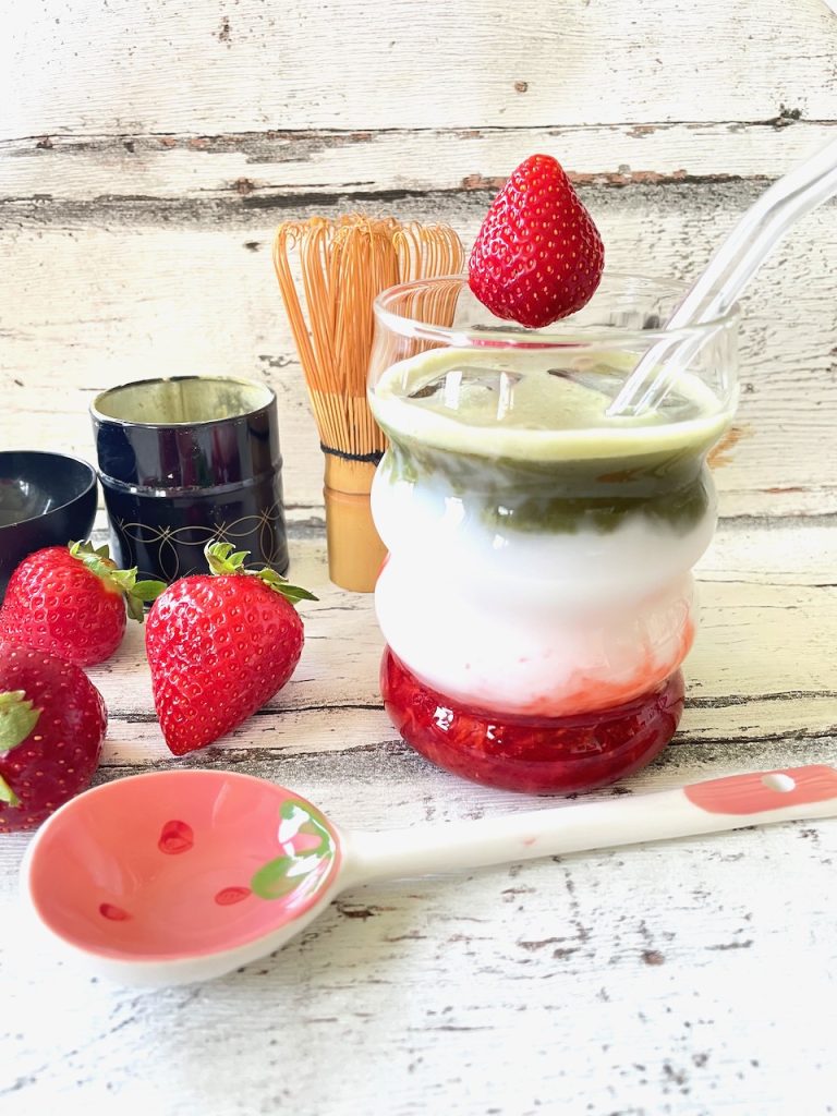 strawberry macha latte
