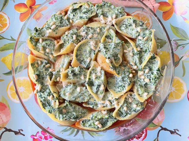 Conchiglie met ricotta en spinazie