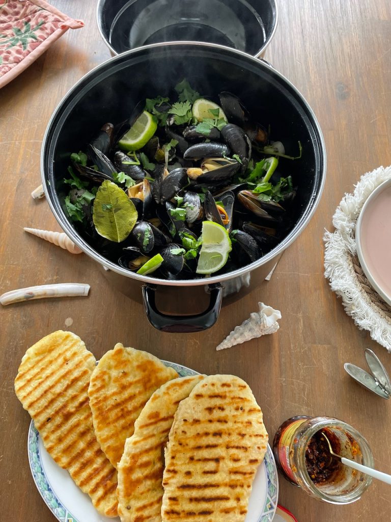 mosselen tom kha kai