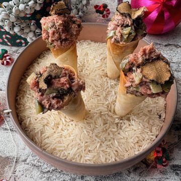 Amuse hoorntjes met steak tartaar