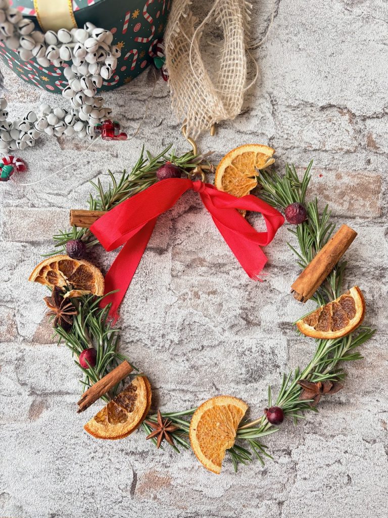Kerstkrans voor in de keuken