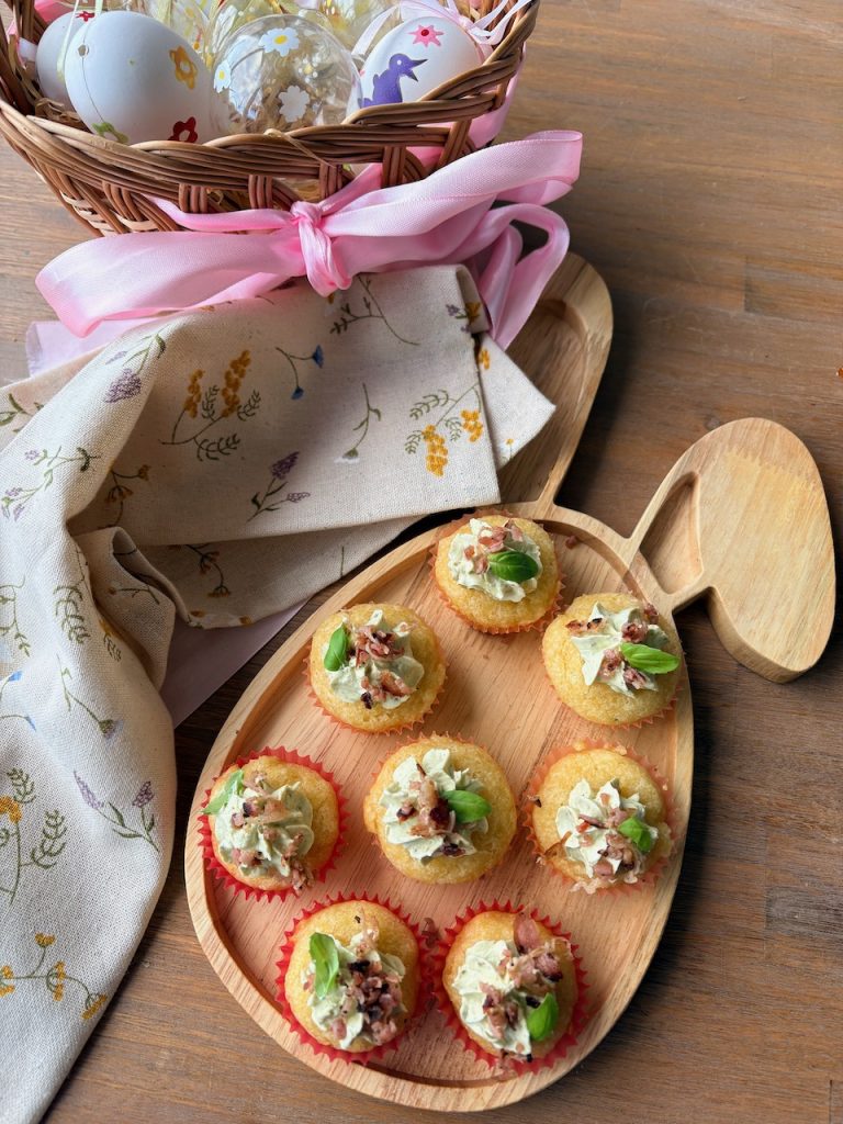 Hartige mini cupcakes met pestoroom