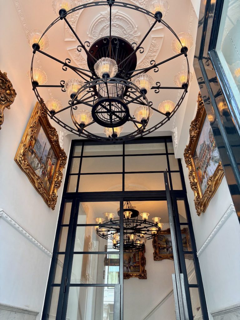 Villa Coucou, de entree